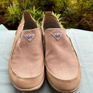 Columbia PFG Bahamas vent loco slip on